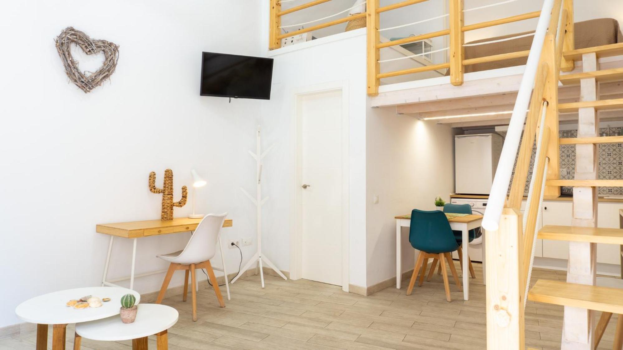 Appartement Duplex Center I *